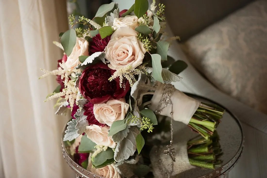 Crystal Vase Feature Weddings Hammond, LA Crystal Vase Flowers & Gifts