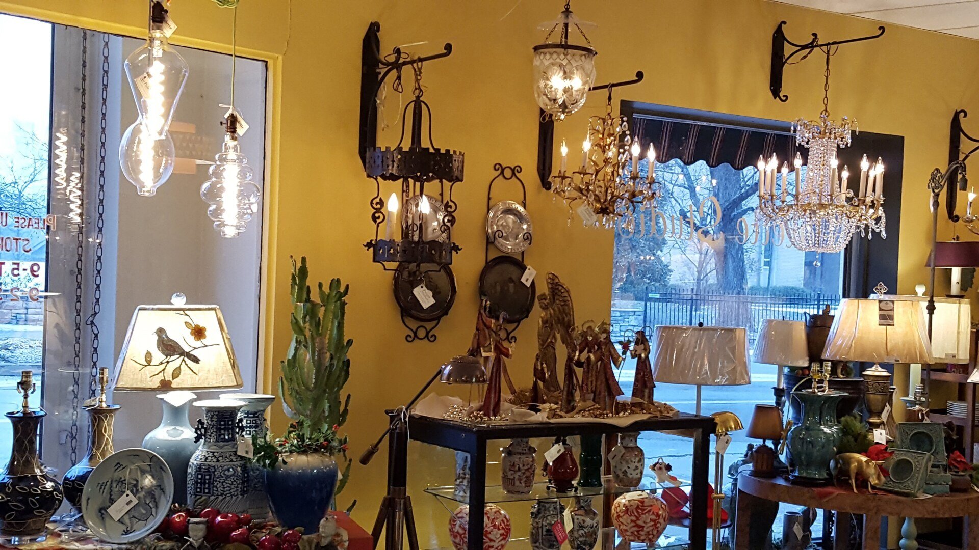 Vintage Lighting Cincinnati, Oh Palette Studios