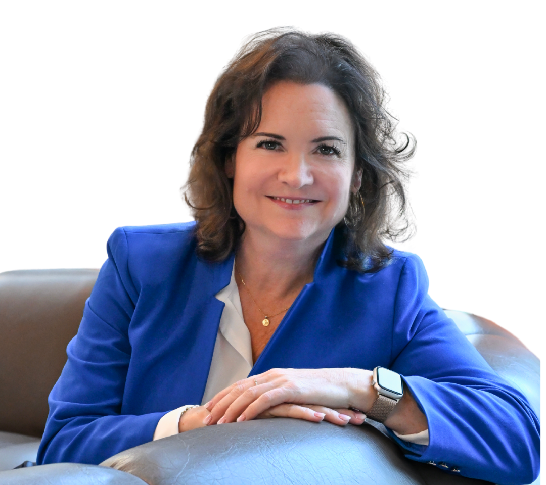 Headshot of Suzanne Doyle-Ingram, publishing authority and keynote speaker at the Altitude 2026 mortgage conference.