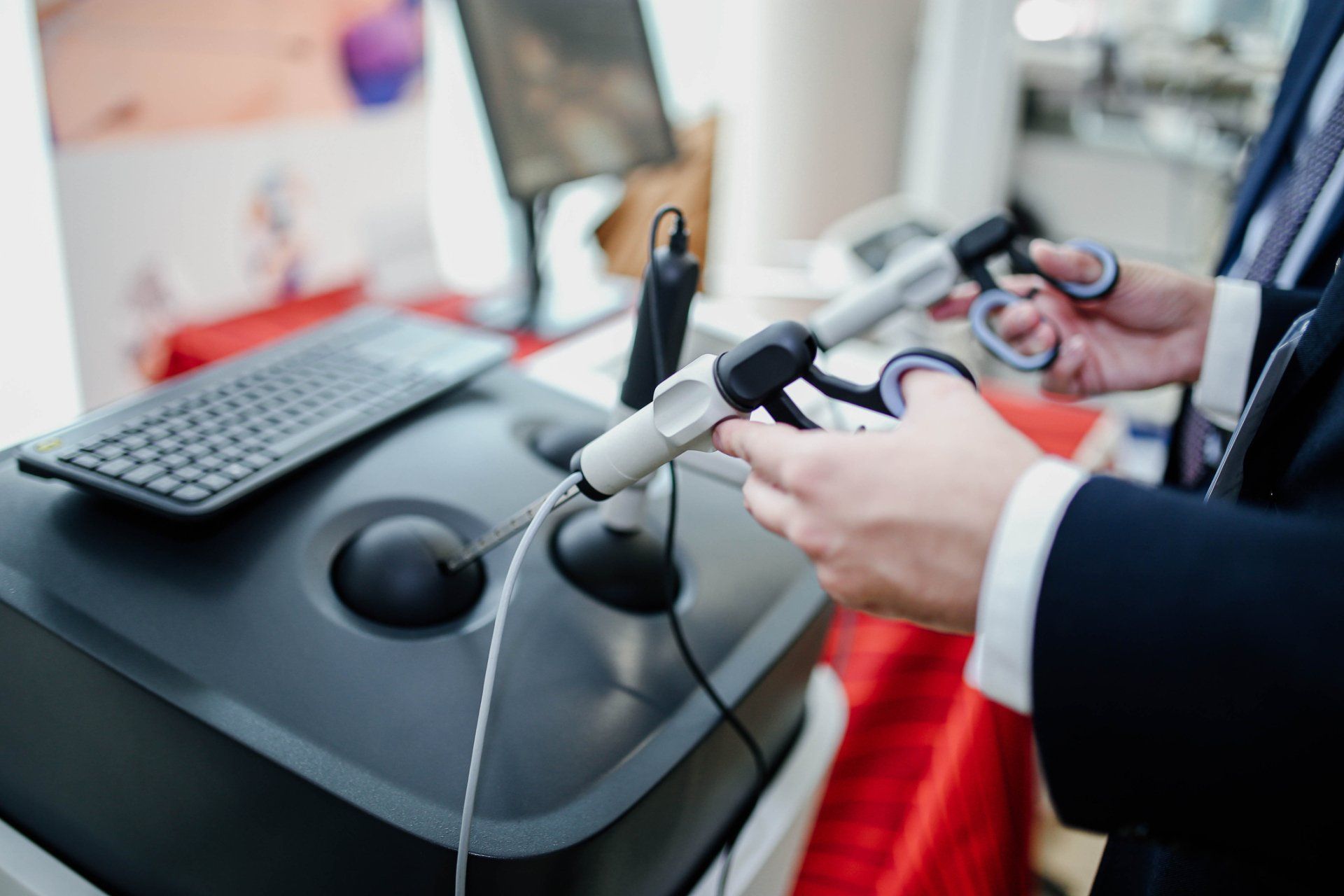 Virtual Surgical Simulator — SE Decatur, AL — Alabama Urology and Robotic Center Virtual Surgical Simulator — SE Decatur, AL — Alabama Urology and Robotic Center