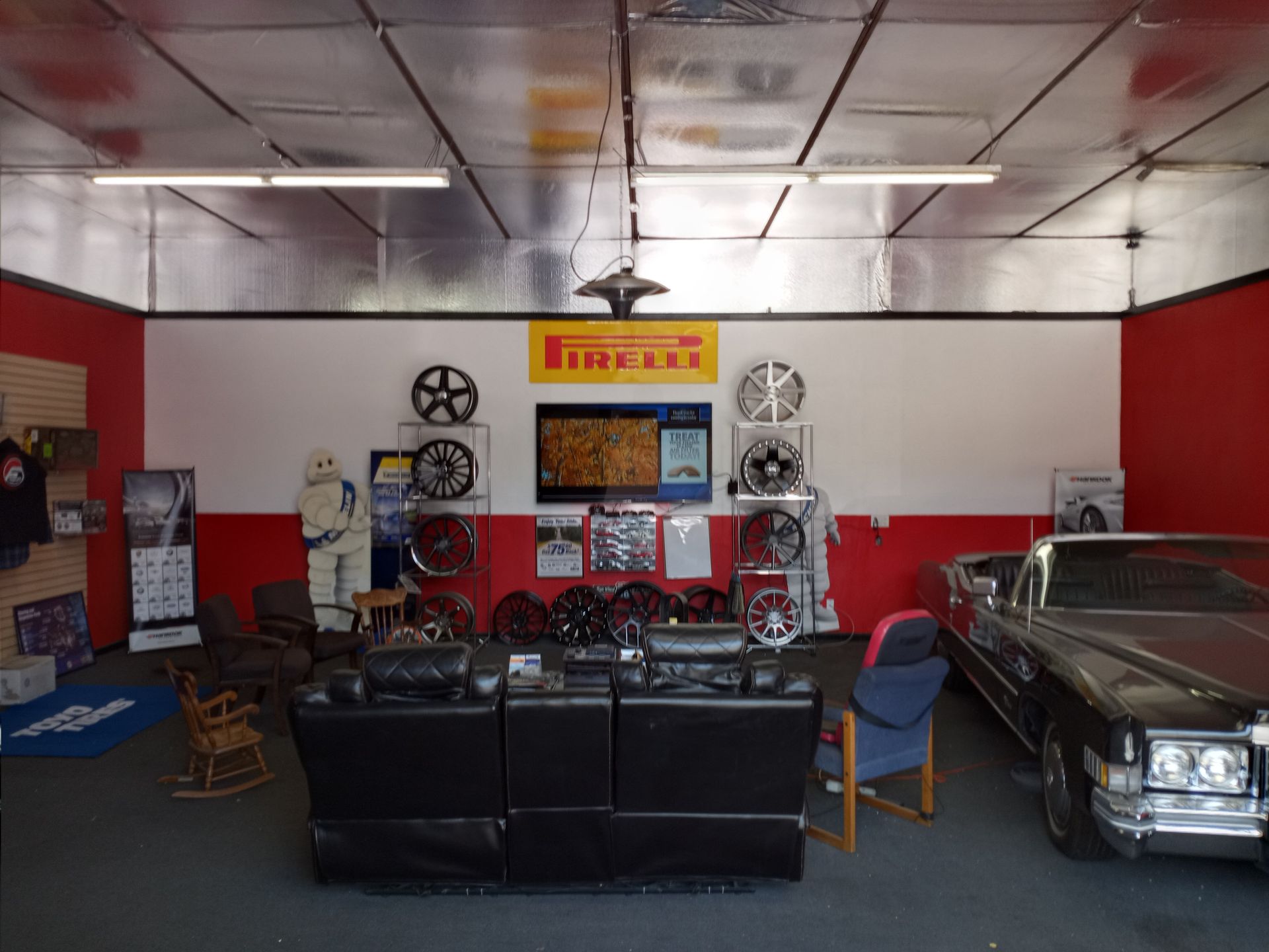Interior of Shop | Fresno Tire Co.