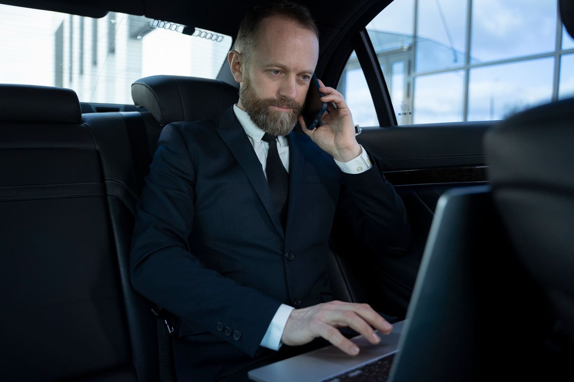 Corporate Car Service Corona & Inland Empire