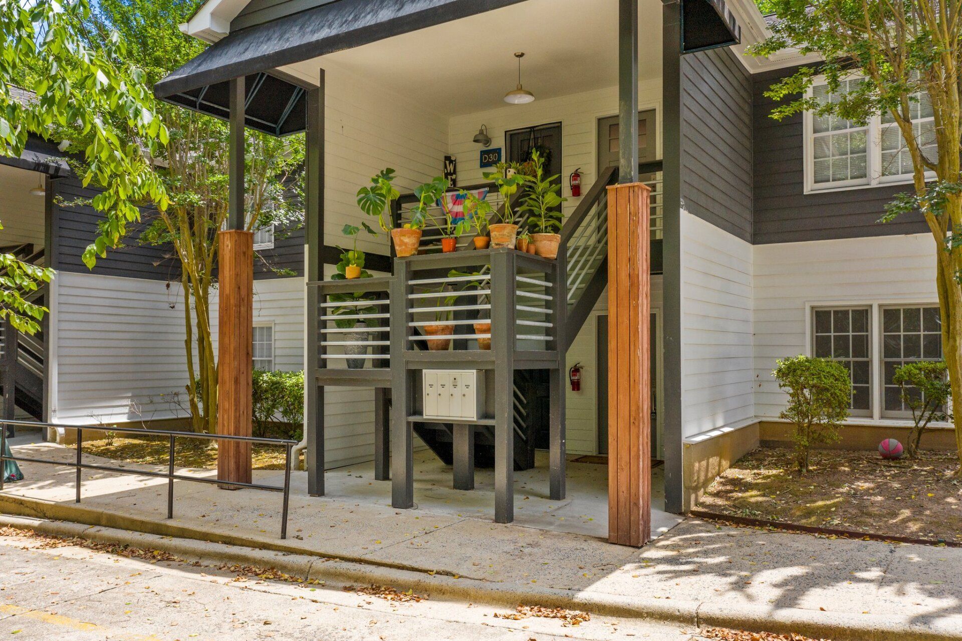 exterior photo of staircase - blueleaf