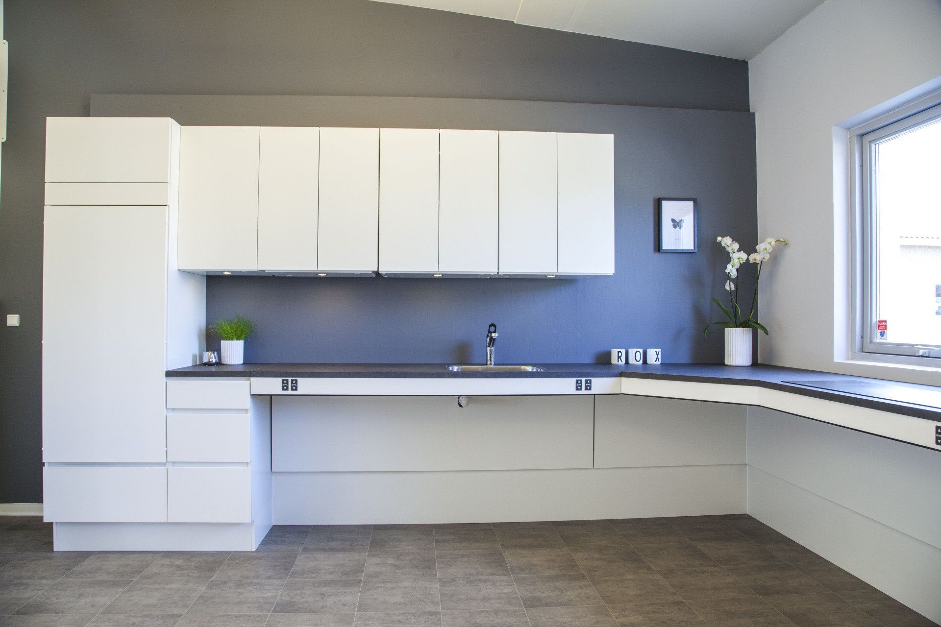Assisted Living Kitchen — Kitchen Flat Packs In Berrimah, NT