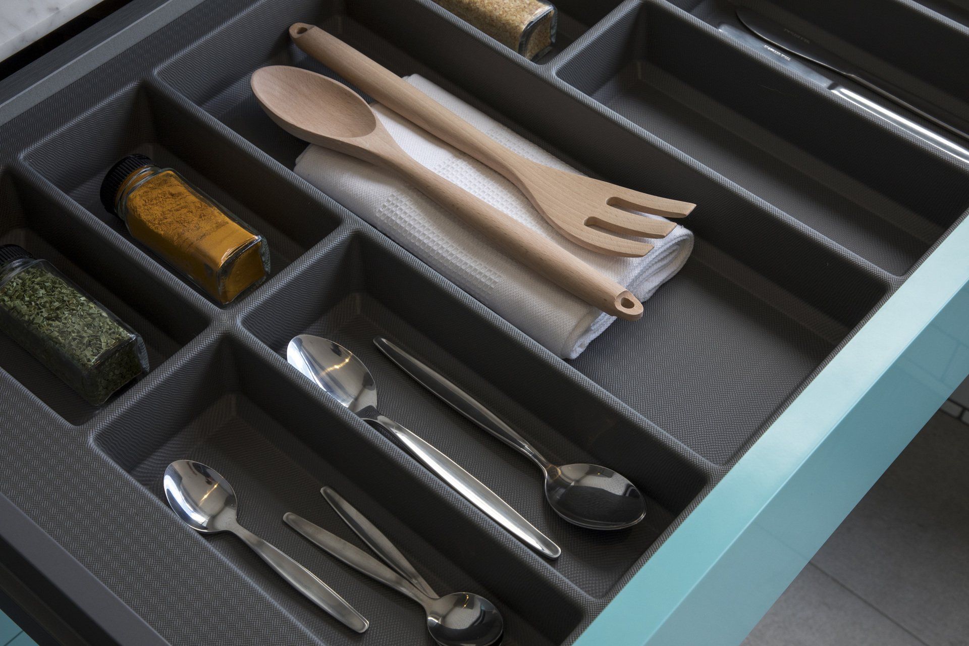 Classico Cutlery Tray Black — Kitchen Flat Packs In Berrimah, NT