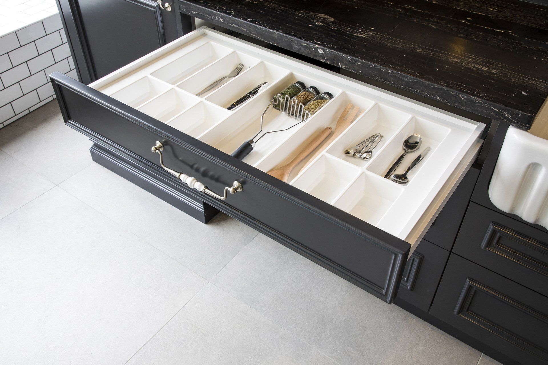 Classico Cutlery Tray — Kitchen Flat Packs In Berrimah, NT