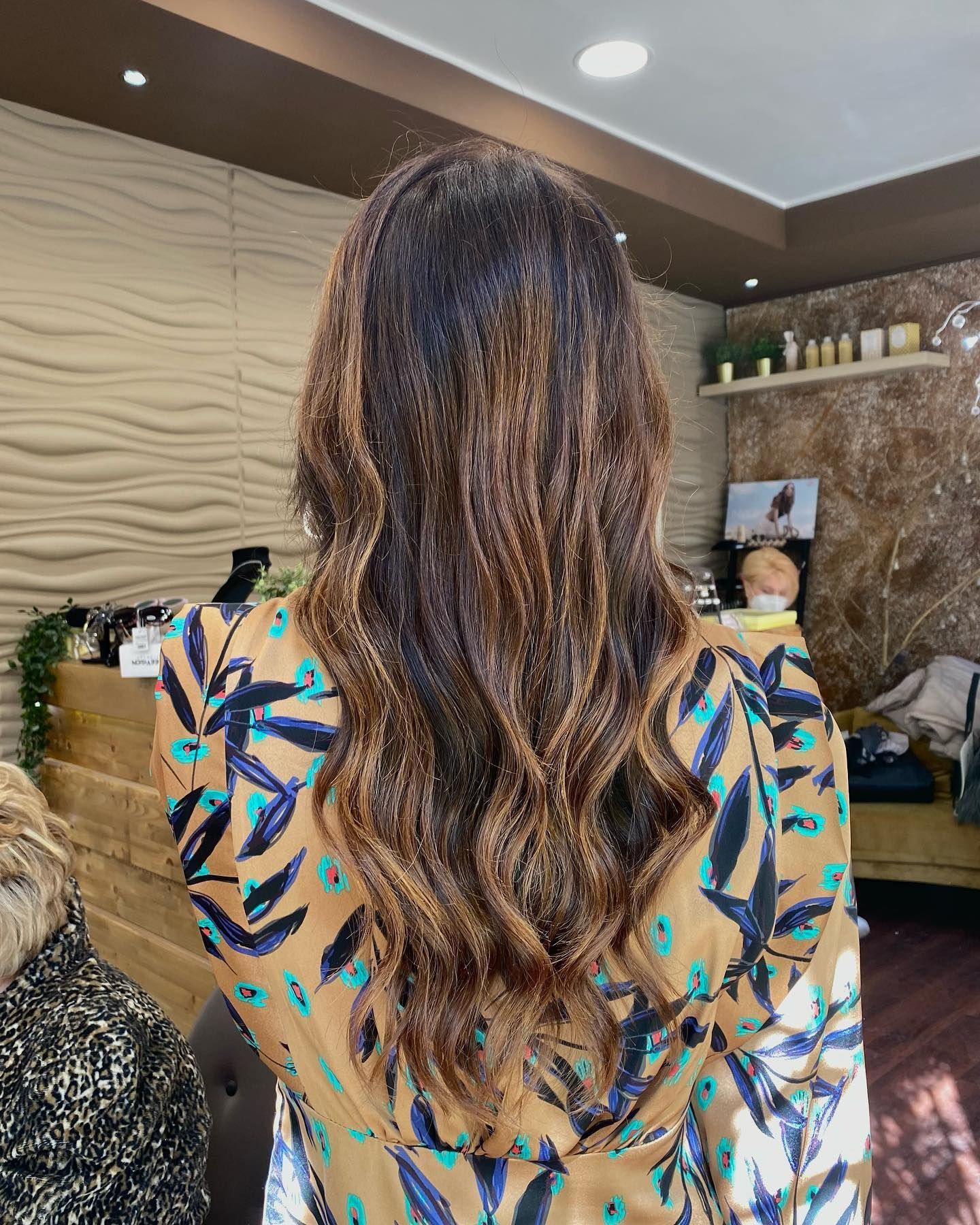 Schiariture su capelli castani
