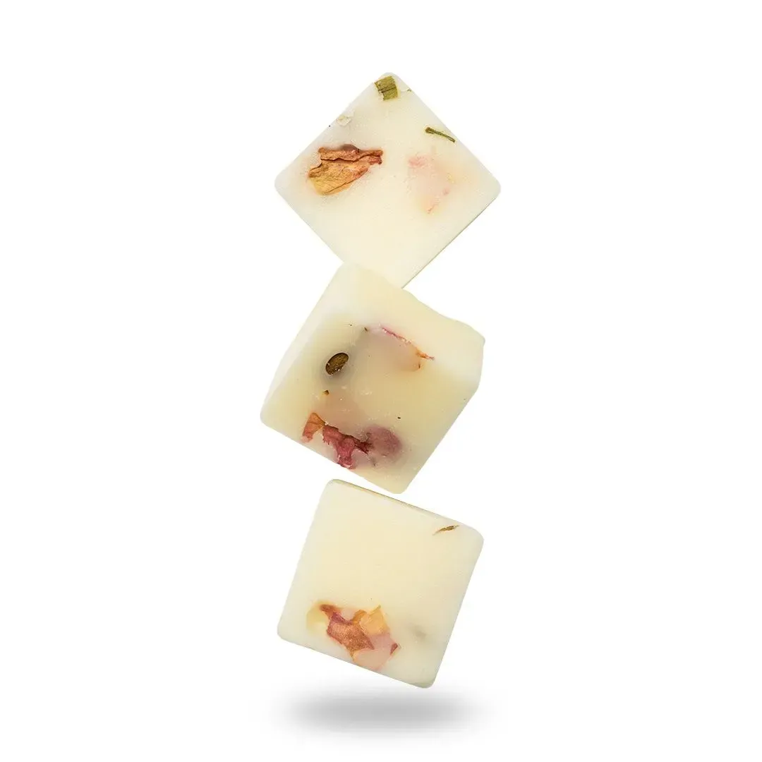 Rose, jasmine and ylang ylang wax melt