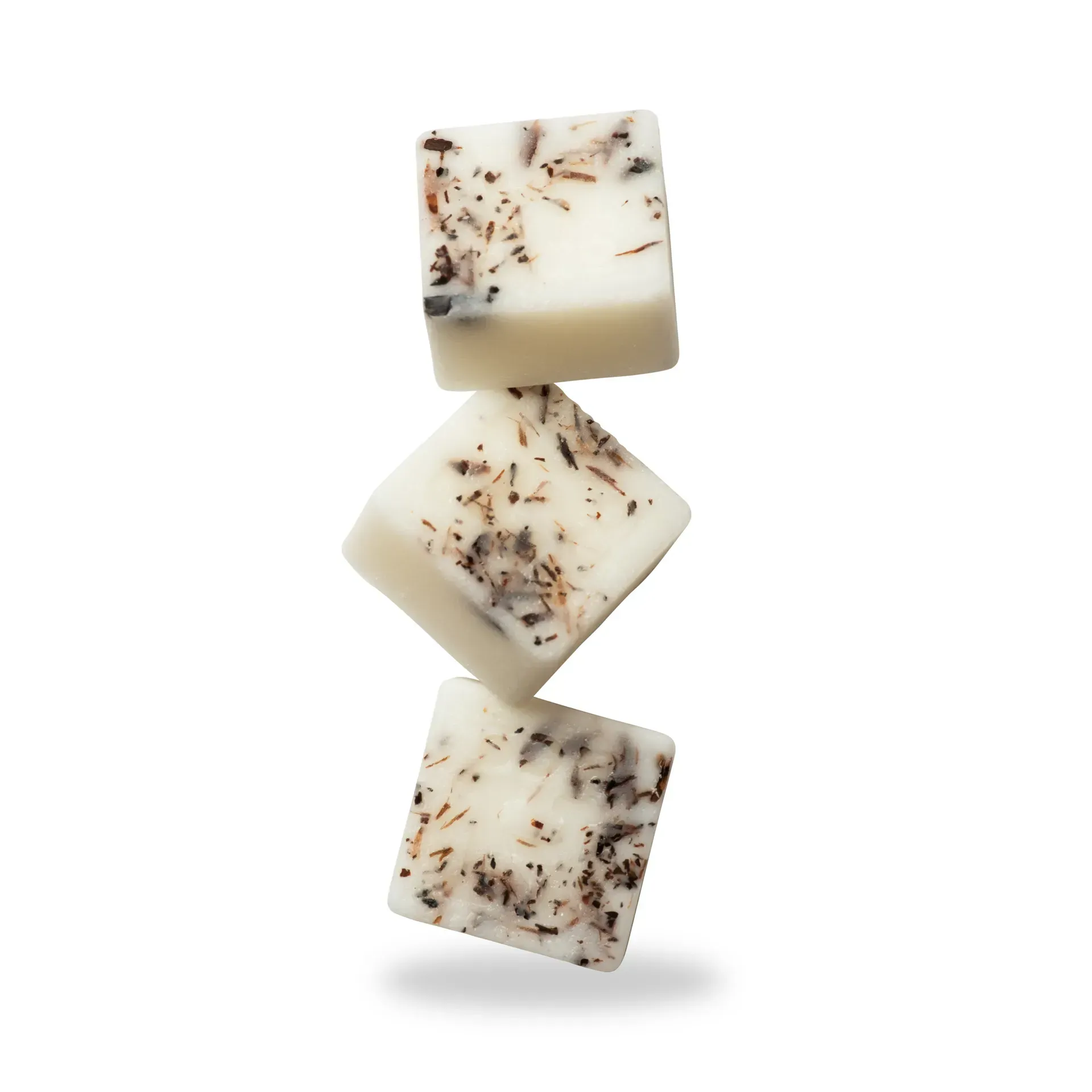 warm woods and cashmere wax melt