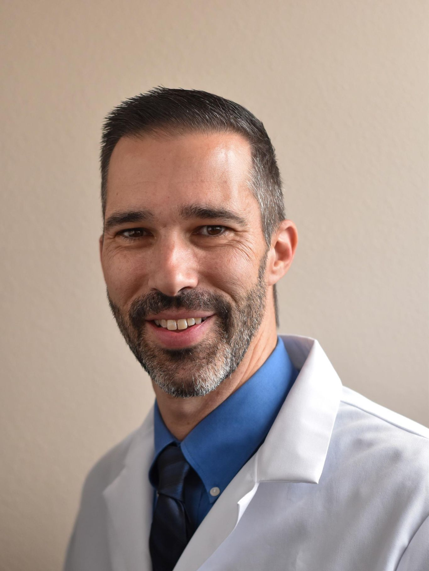 Dr. Nick Martin