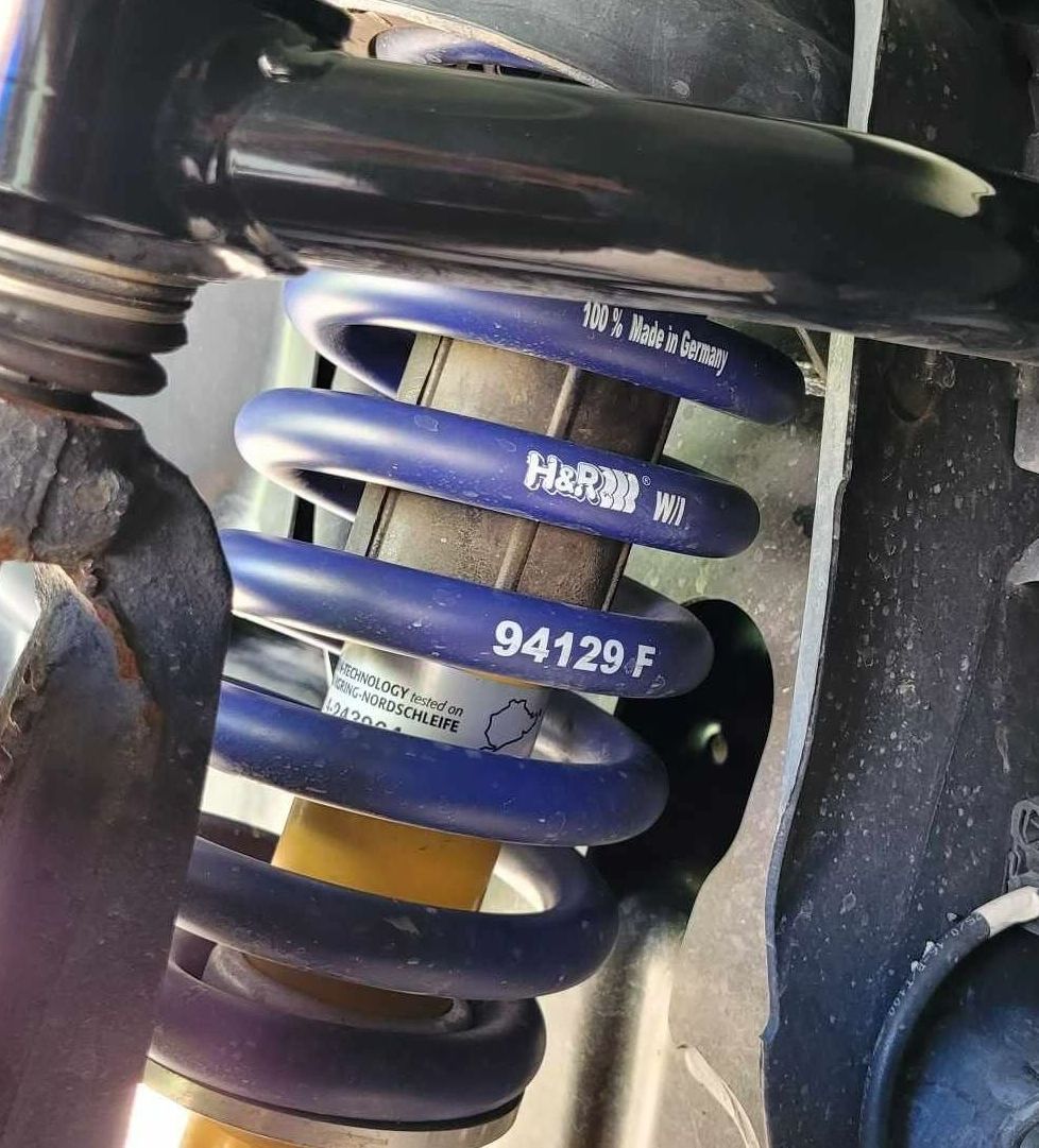 A Close Up of a Shock Absorber on a Car — Dieselflash Whitsundays in Bowen, QLD