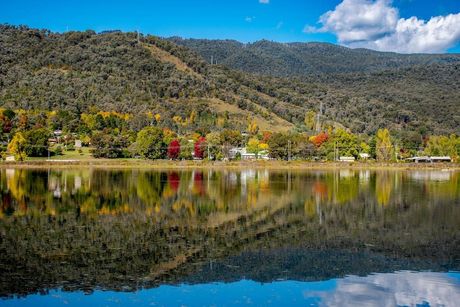 A Lake With Mountains — Diverse Poolcare–Pool Fence Inspections & Compliance Certificates In Mount Beauty, VIC