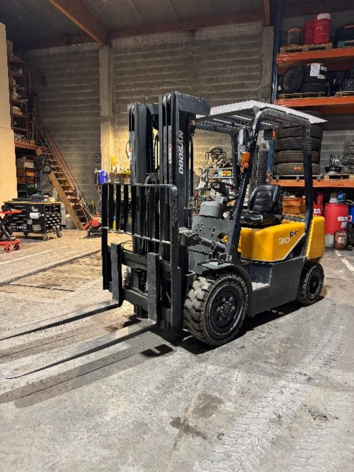 Chariot élévateur DOOSAN D30G