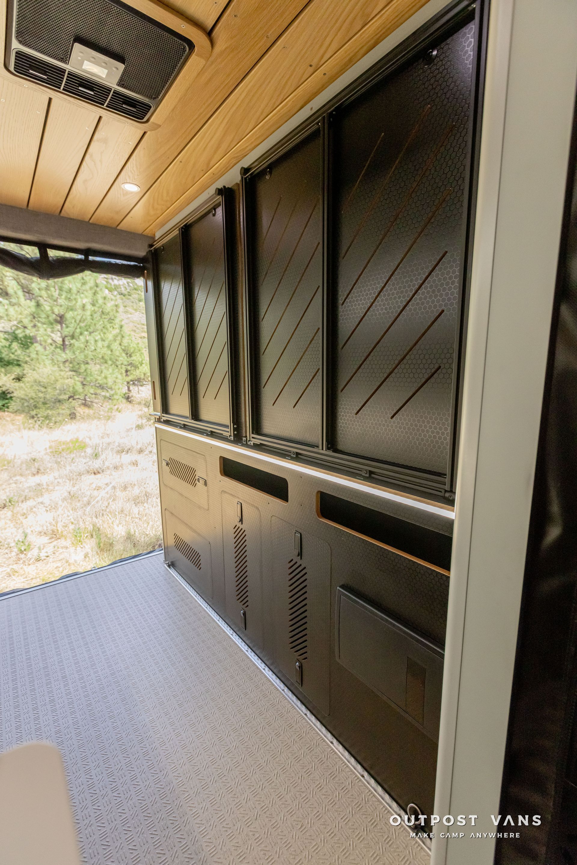 murphy bed system. Outpost vans Sprinter 170 AWD.