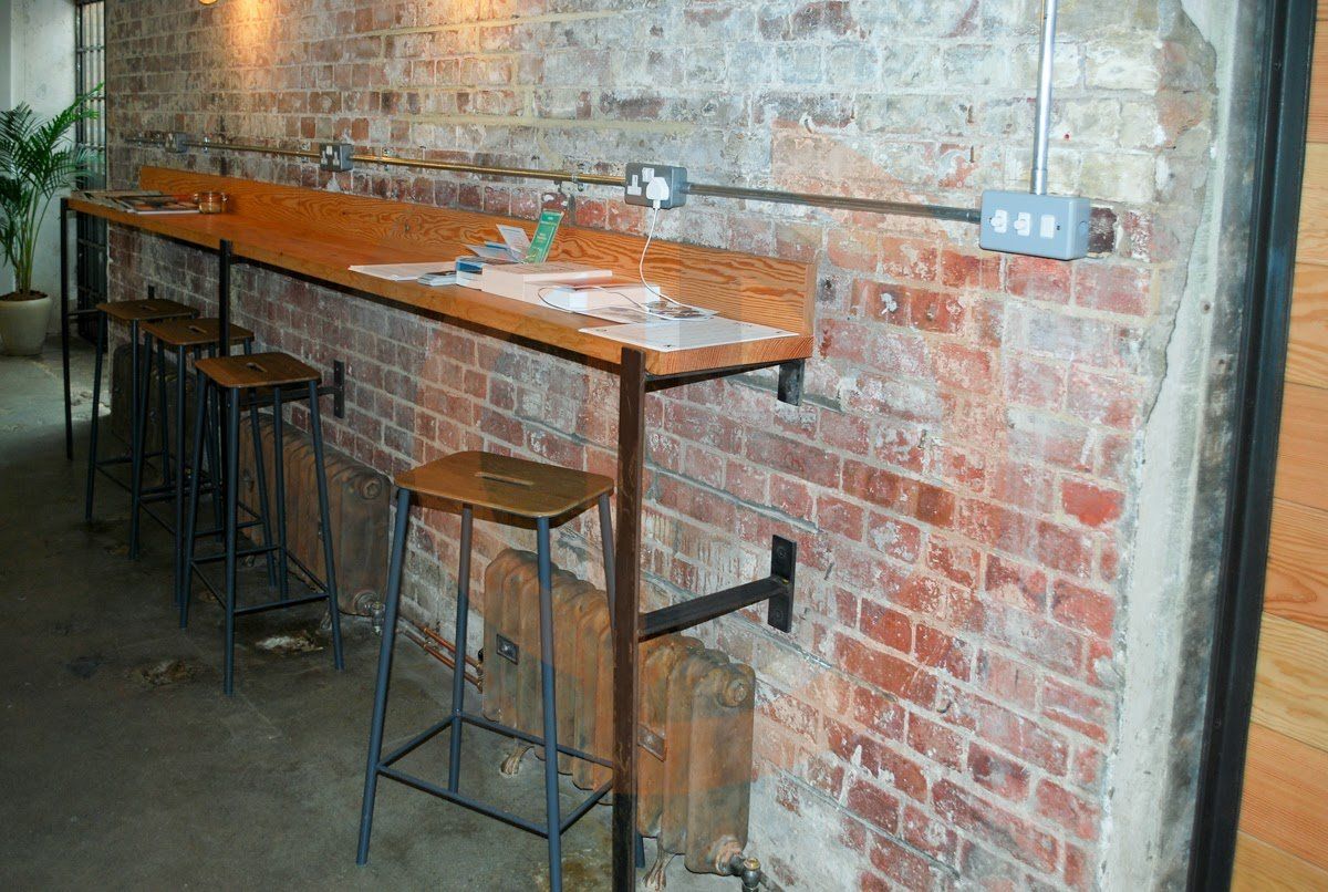 BLOK GYM HACKNEY - Table base, Bar brackets & Office Partitions
