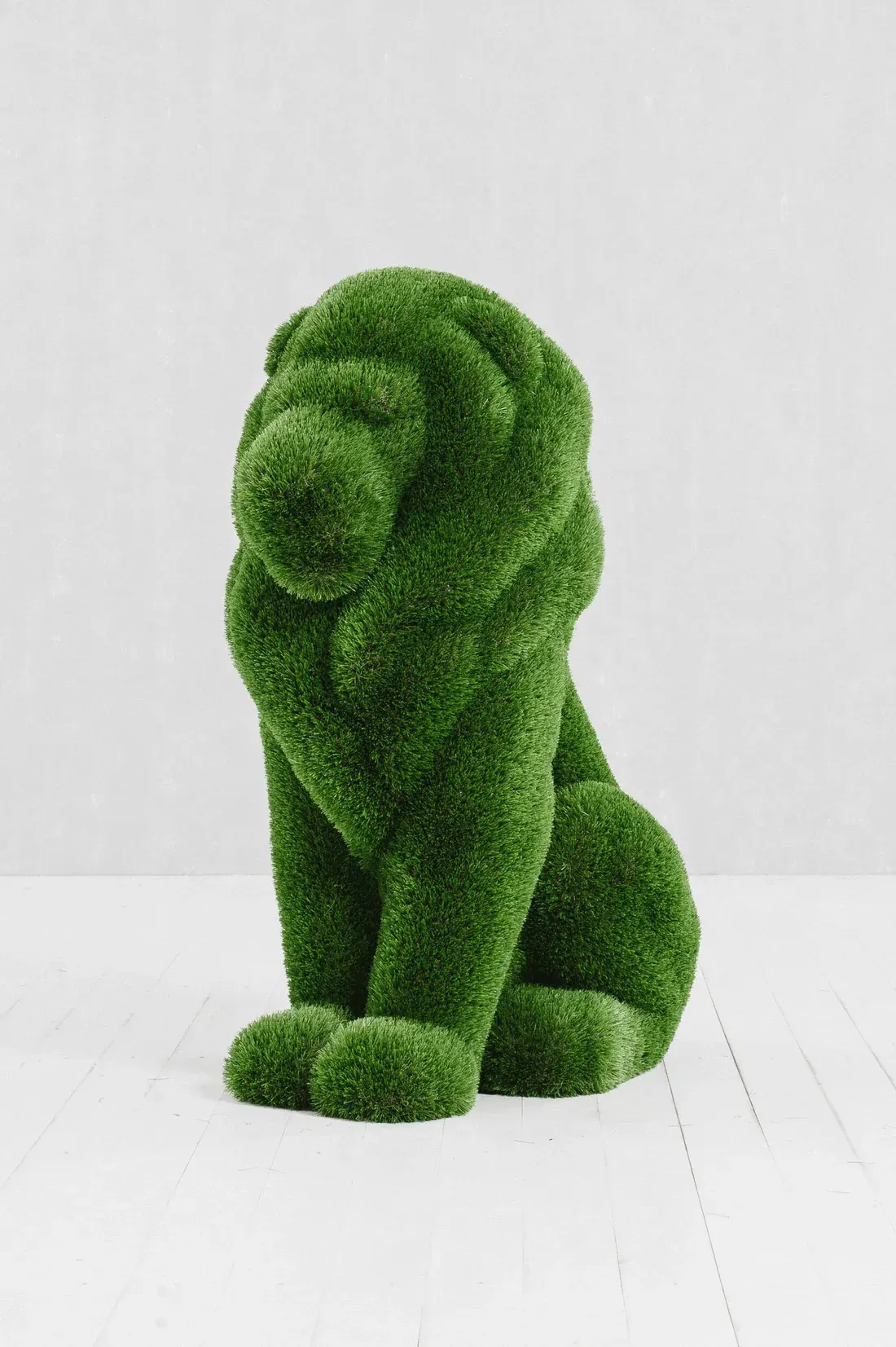 Turf lion sculpture — Treasure Coast, FL