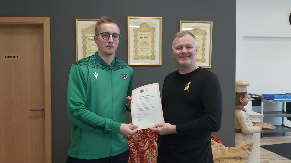 Nýr samningur við Knattspyrnudeild Njarðvíkur
