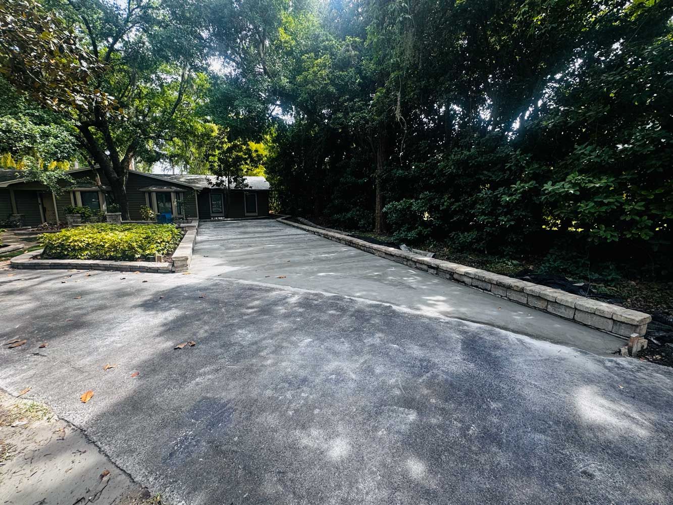 Concrete Walkway in Jacksonville, FL