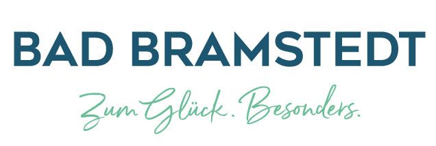 Bad Bramstedt logo with teal script slogan “Zum Glück. Besonders.”