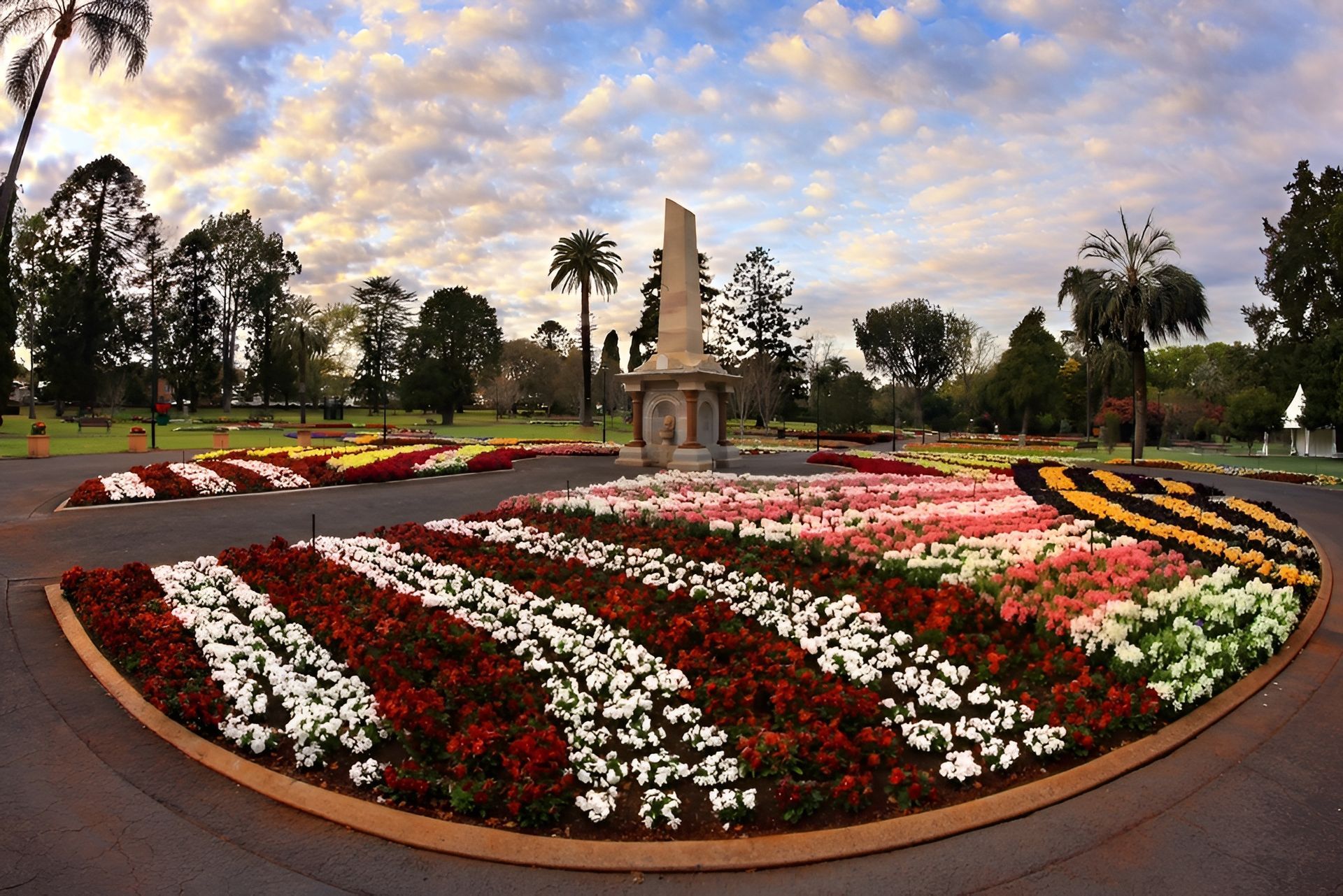 Toowoomba Botanical Gardens Queens Park During Carnival Of The Flowers Festival — Smillie Transport Pty Ltd in Toowoomba, QLD