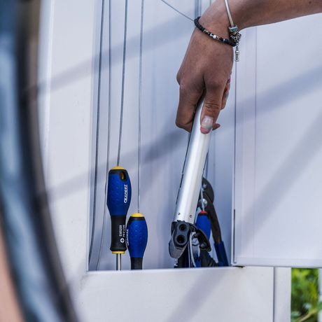 colonnina riparaziione bici