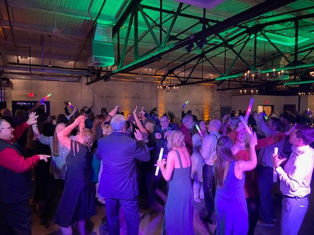 The Gibson Social Club, Sound Sensations Entertainment, packed dance floor, sound Sensations Entertainment