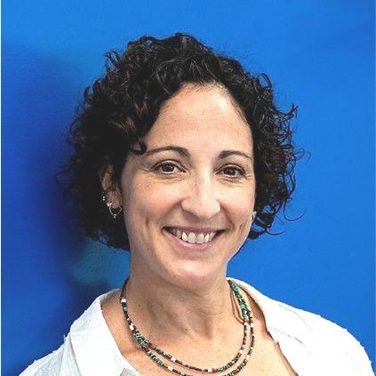 Lisa Pinney Owner, Wholeness In Practice