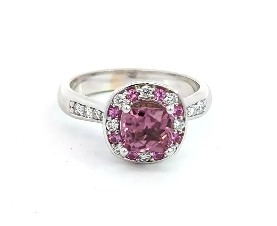 Custom Engagement Rings