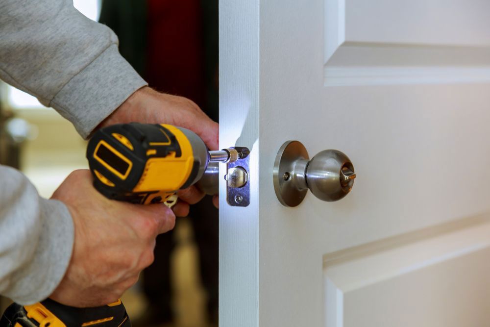 When To Call An Emergency Locksmith