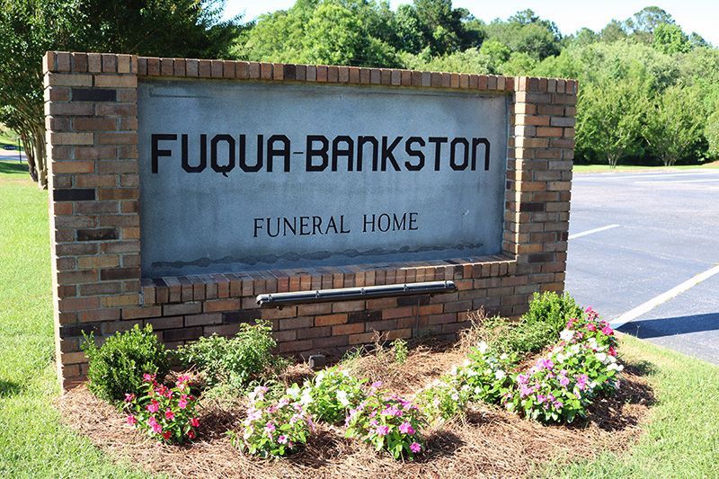 fuqua-bankston-funeral-home-front-sign
