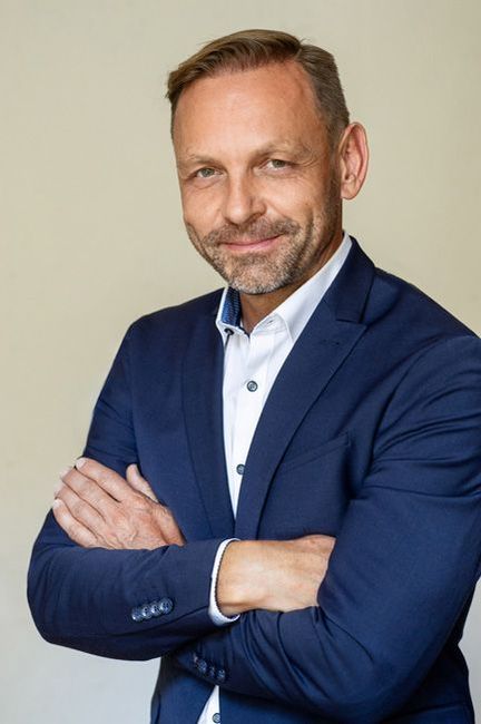 Sebastian Huth - Sprecher, Unternehmer, Bitcoin Coach Sebastian Huth, Sprecher, Unternehmer, Bitcoin Coach