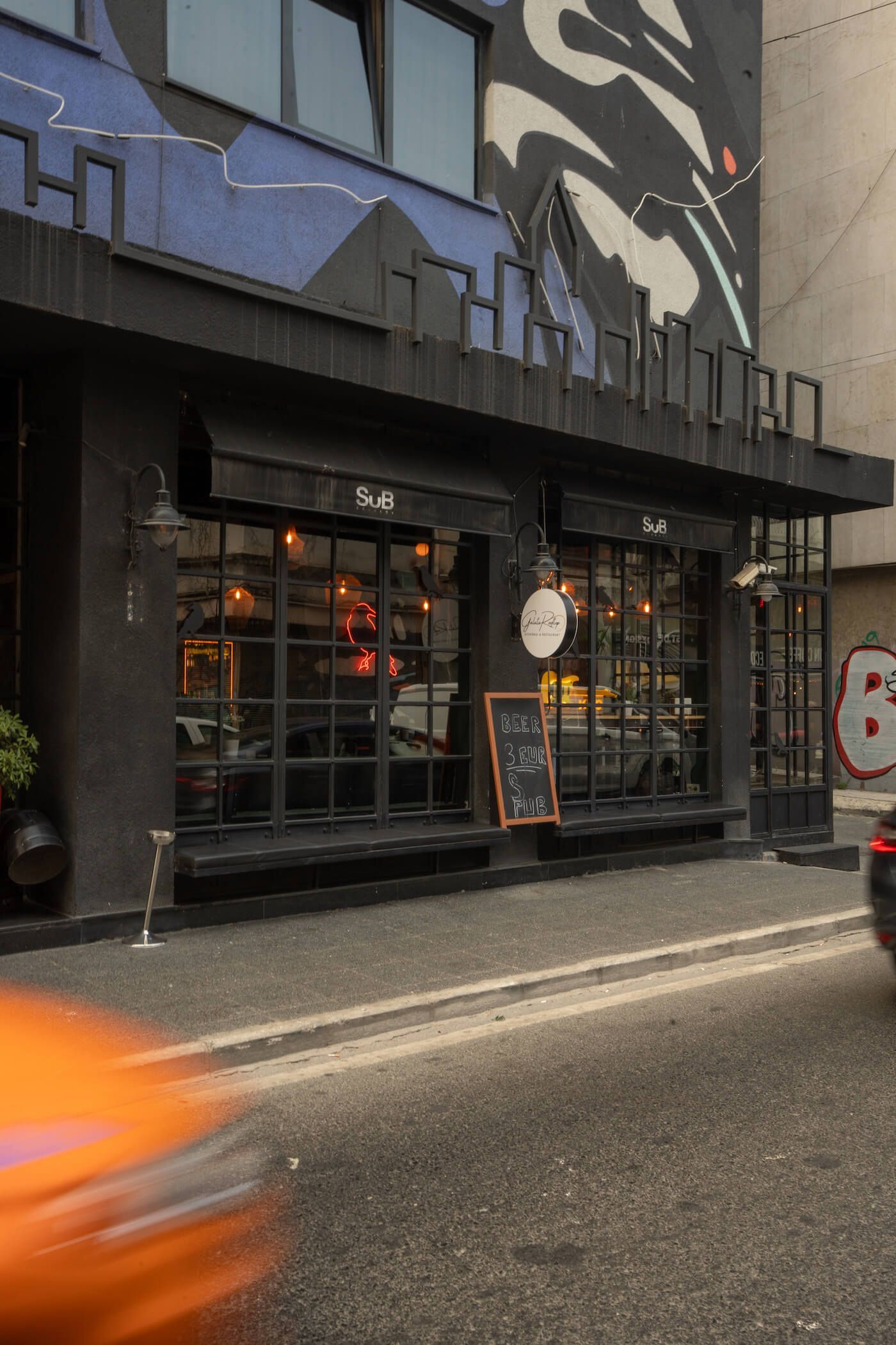 Sub Pub Karakoy