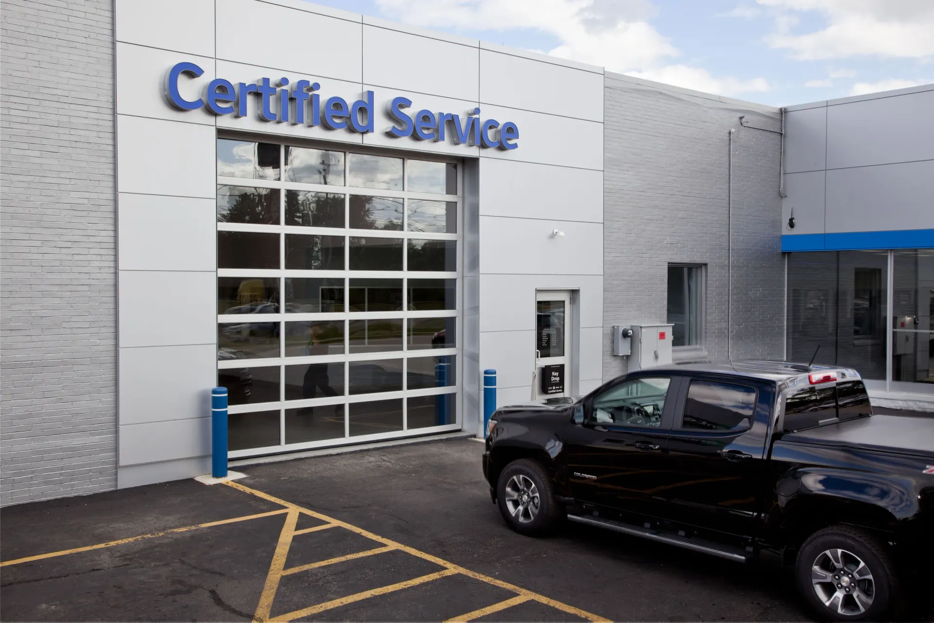 Full View Garage Door Auto Car Repair