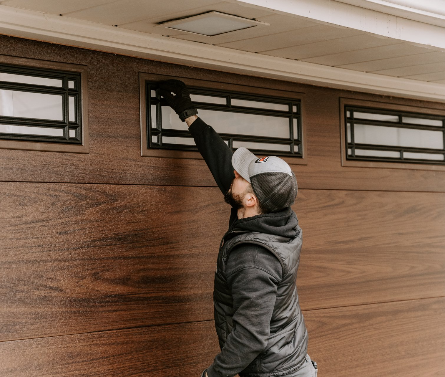 Contractors, Builders, Home Additions Garage Doors