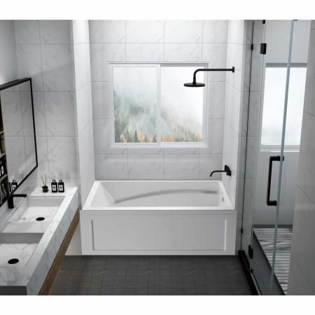 Stock toilet and tub