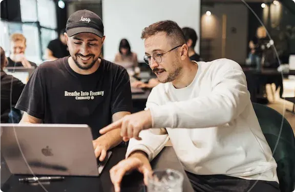 mostrando como é fácil a plataforma da hqbeds