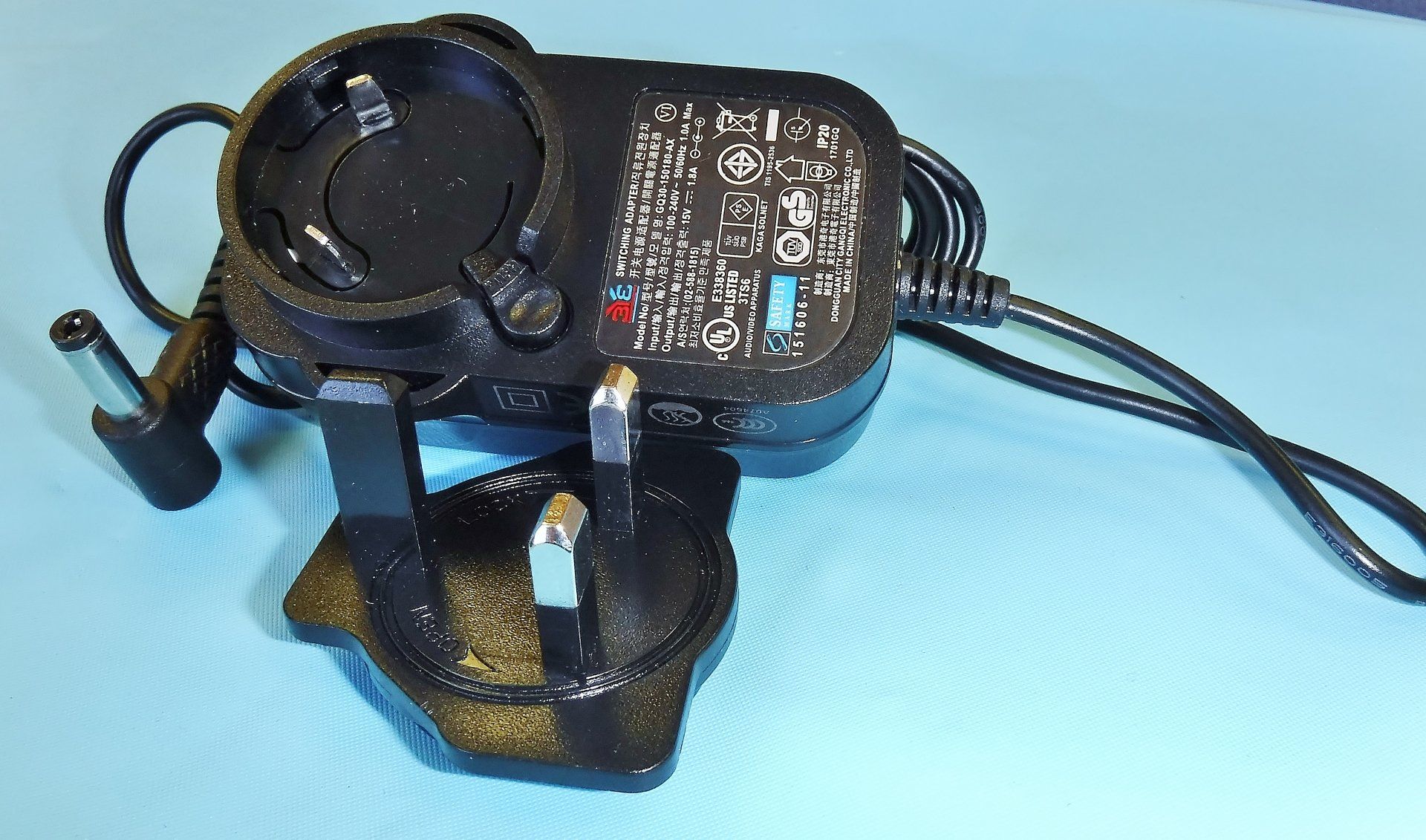 Universal Power Supply
