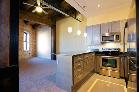 GRANITE COUNTERTOPS