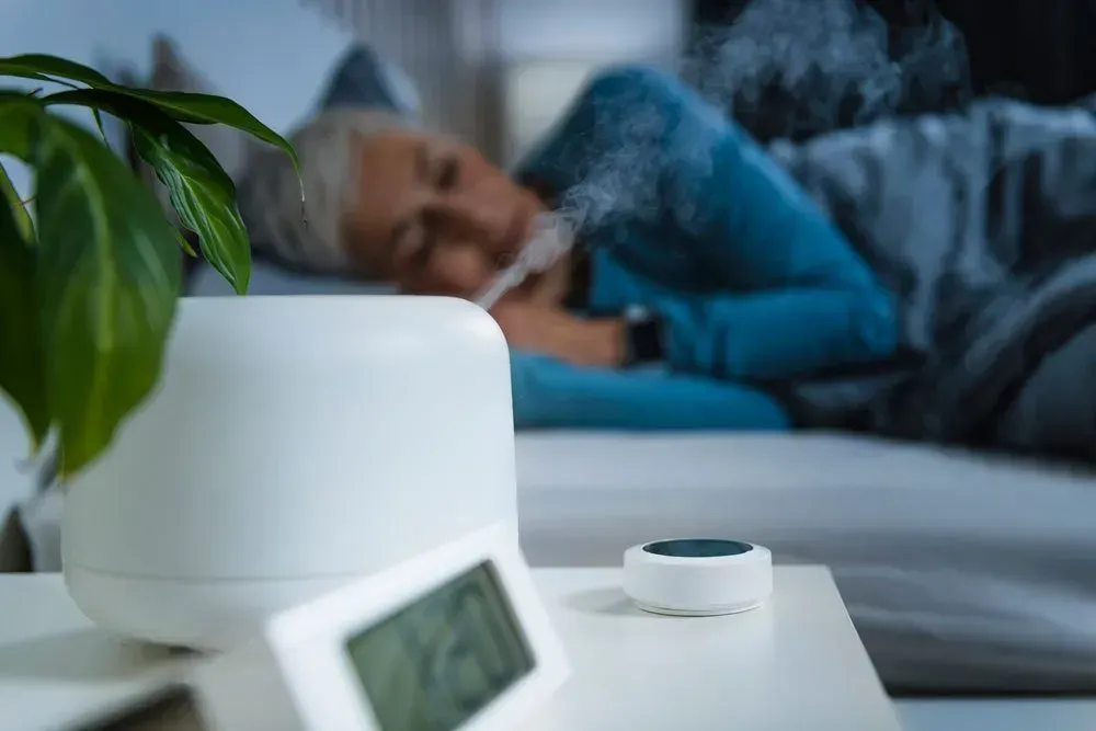 Air humidifier in the room