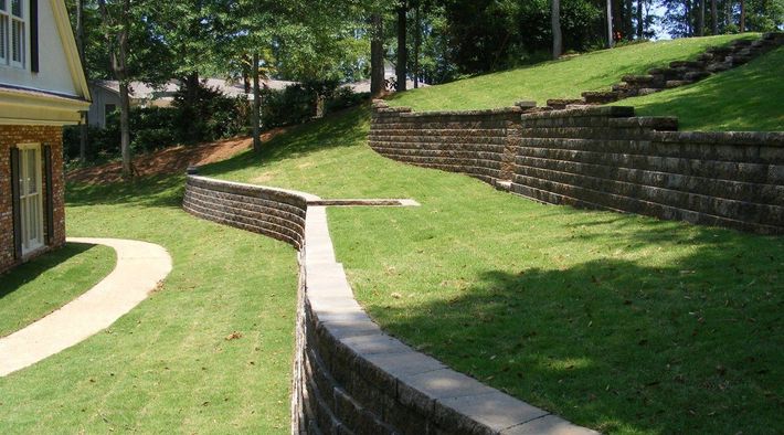 House landscape and hardscape