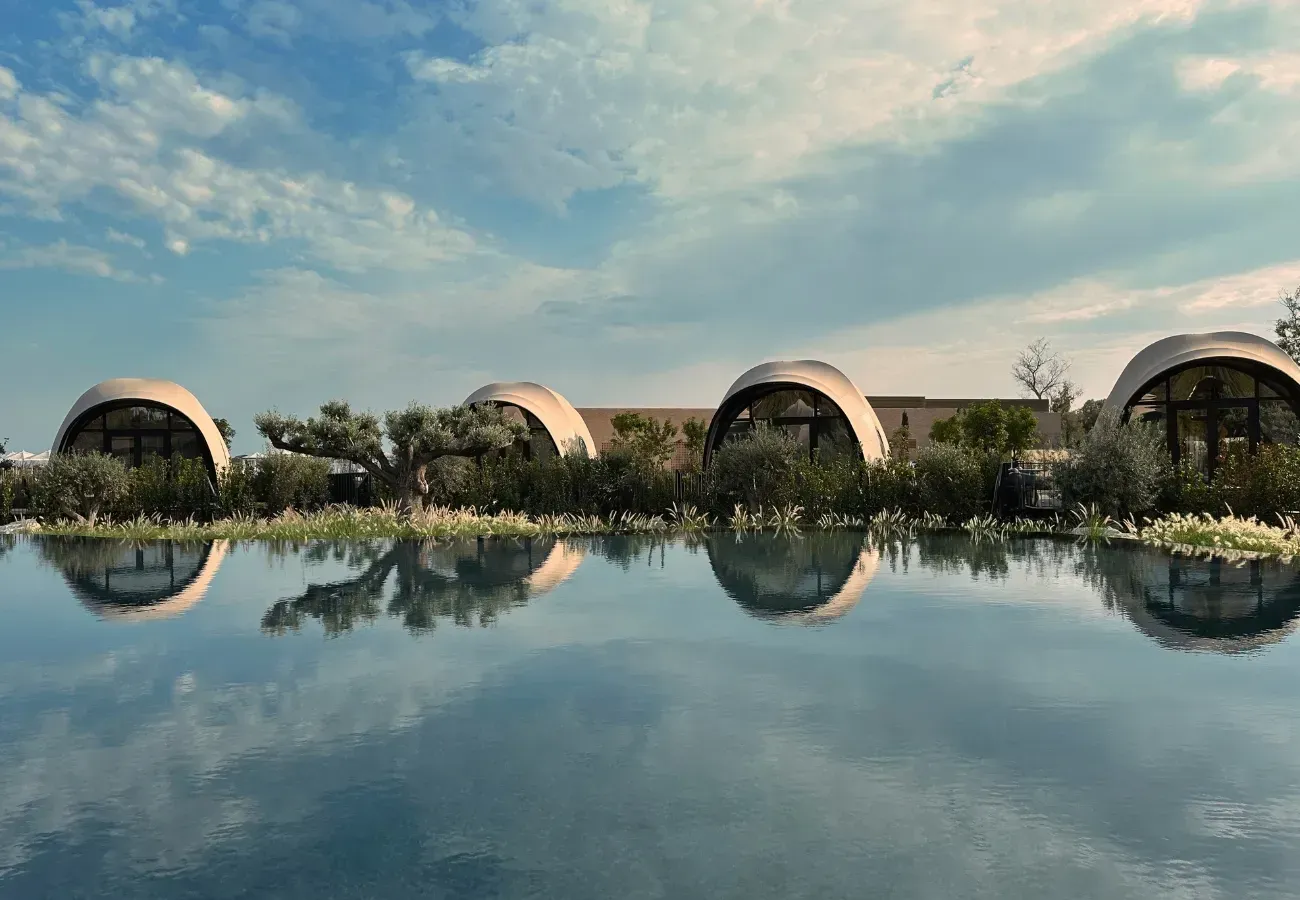 91 ATHENS RIVIERA — overview