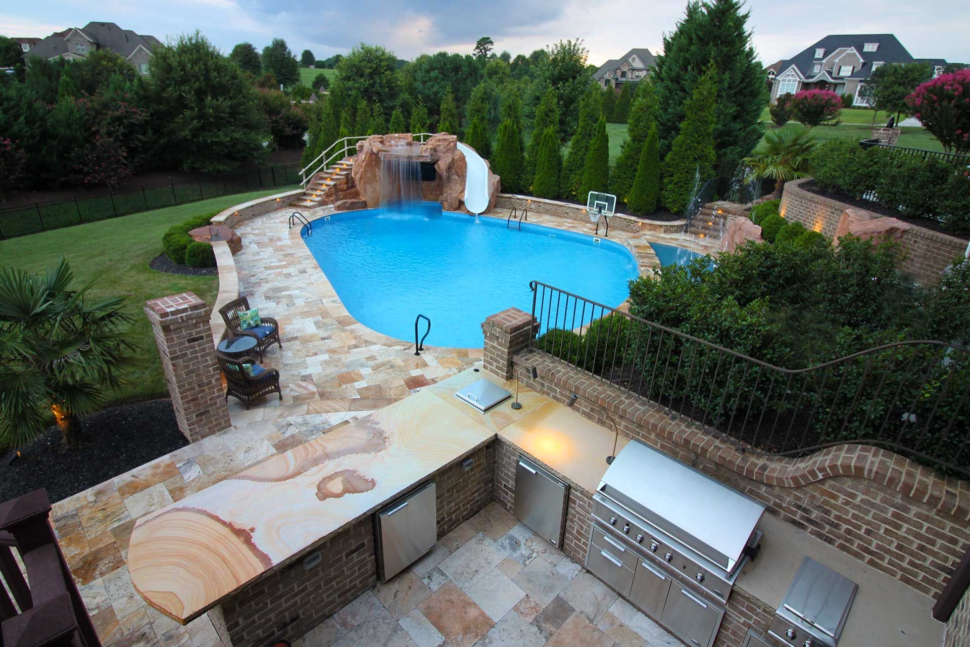 Outdoor Living Space 7
