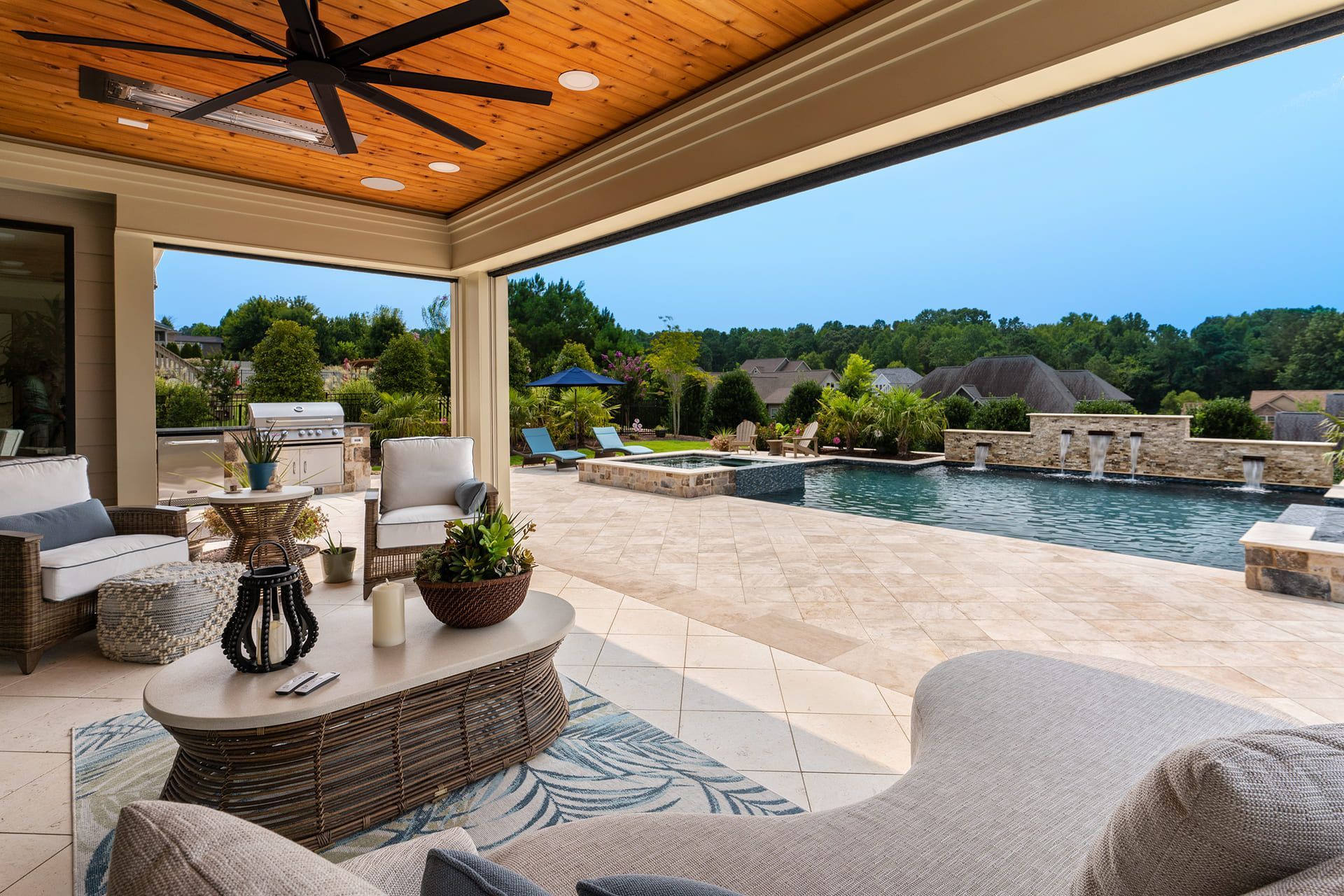 Outdoor Living Space 14