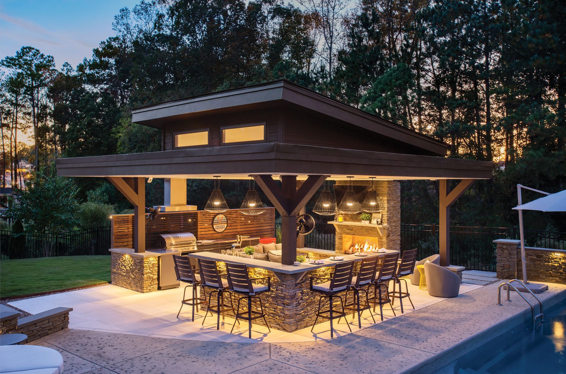 Outdoor Living Space 39