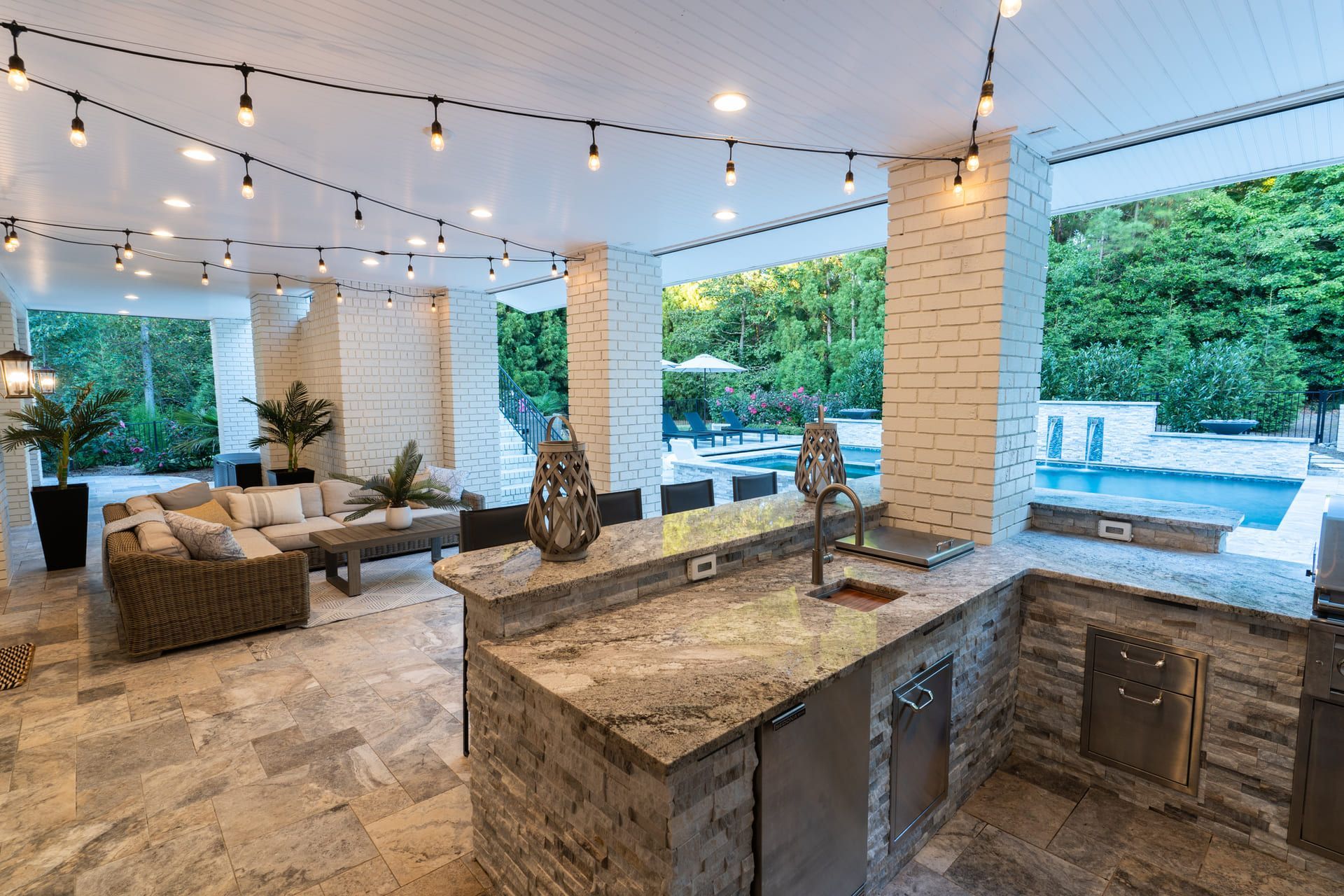 Outdoor Living Space 50