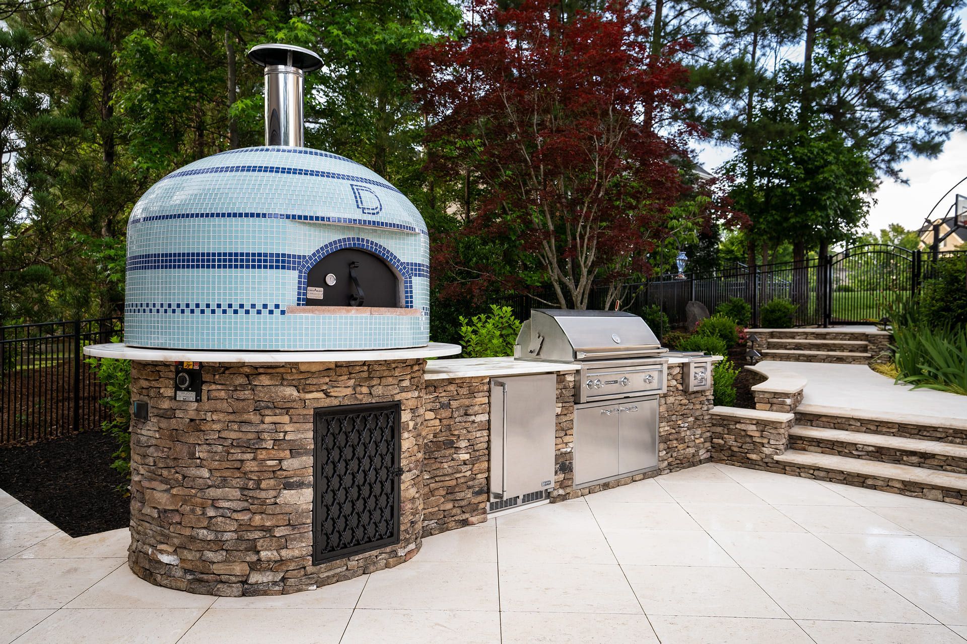 Outdoor Living Space 55