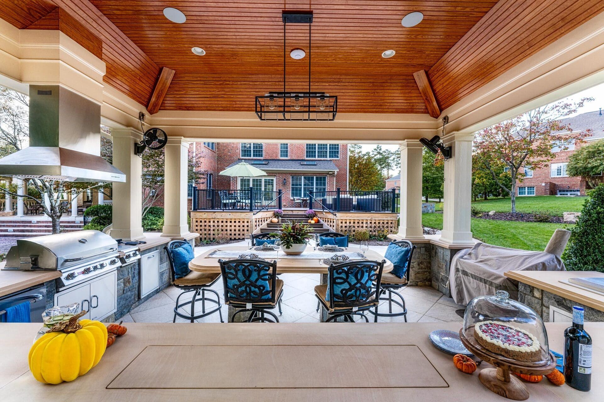 Outdoor Living Space 60