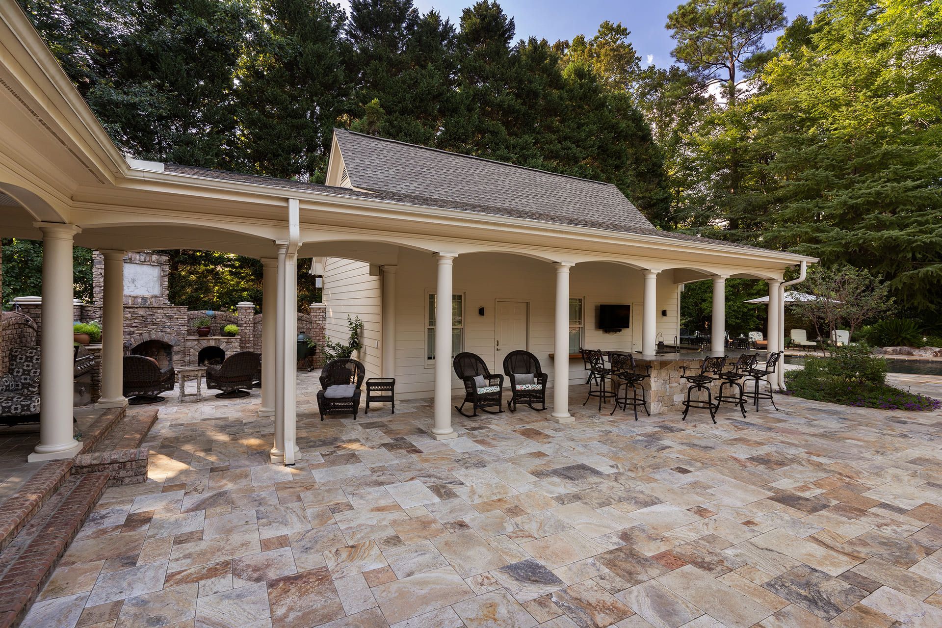 Outdoor Living Space 65