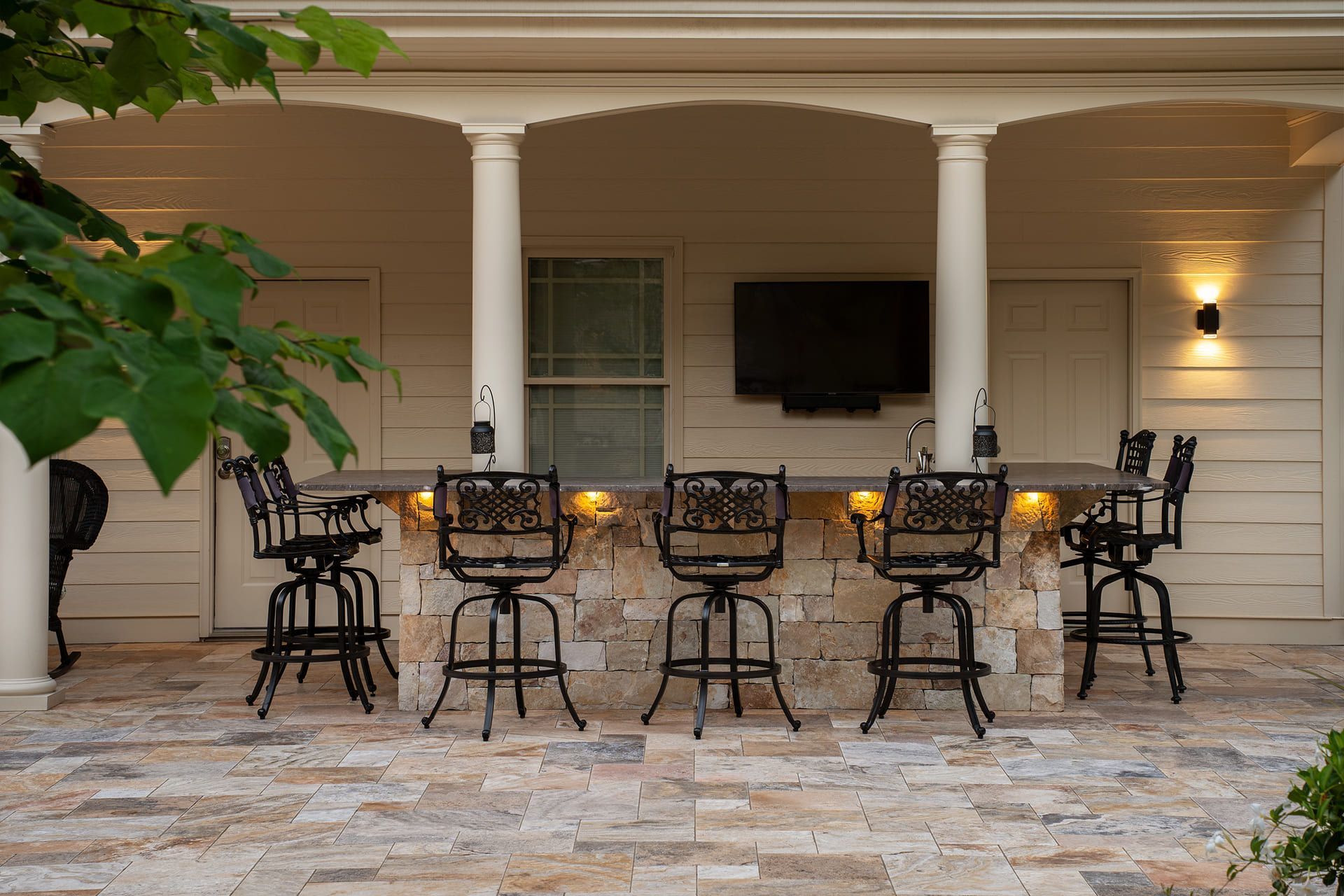Outdoor Living Space 66