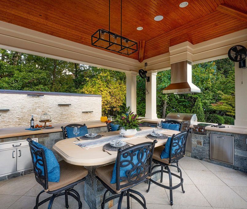 Outdoor Kitchens 4